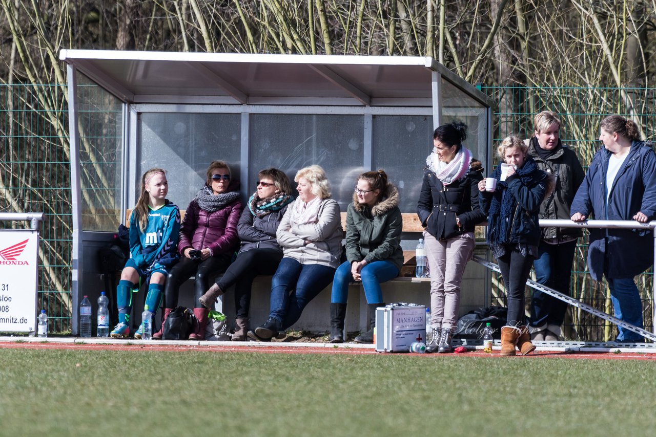 Bild 249 - B-Juniorinnen VfL Oldesloe - Krummesser SV _ Ergebnis: 4:0